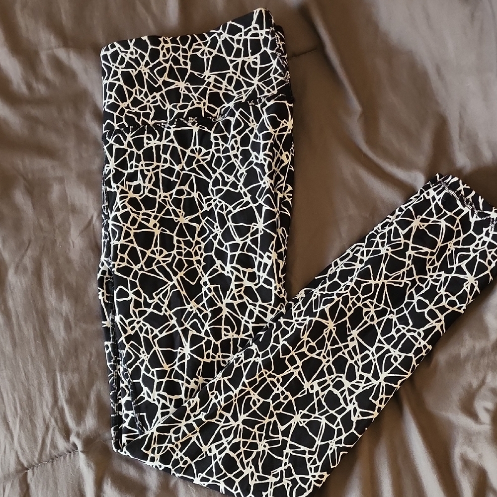 Diane Von Furstenberg Black and White Patterned Leggings
